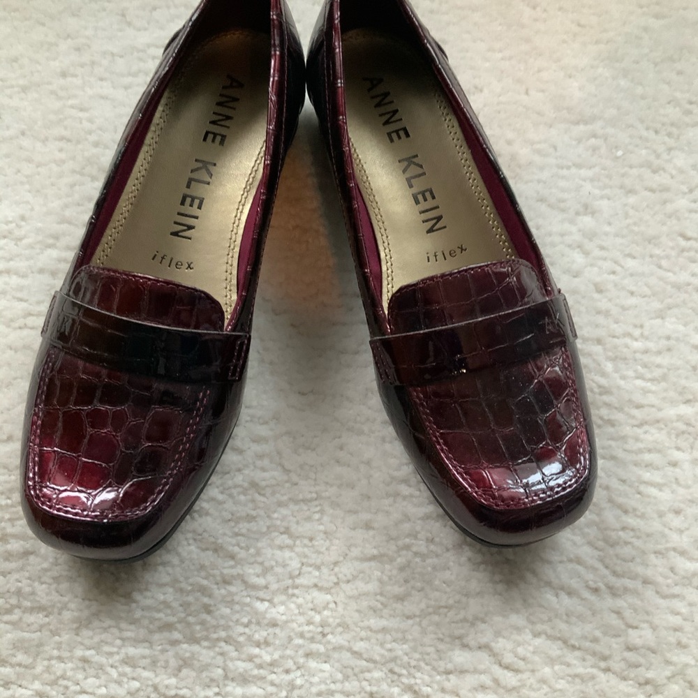 ANNE KLEIN IFLEX BURGUNDY KAMEDEN LOAFERS SHOES - Picture 6 of 8